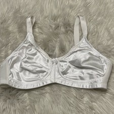 Amoena 38B Bra White Rita SB Mastectomy Wire Free Pockets Wireless Back Close