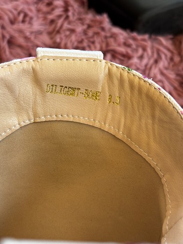 Image thumbnail 9