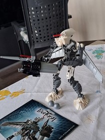 LEGO Bionicle Phantoka 8685 Kopaka + 2 Balls + Instructions