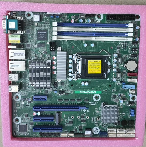 ASRock Rack E3C246D4U2-2T LGA1151 Dual 10GbE DDR4 8xSATA mATX Support Server/c. - Picture 3 of 7