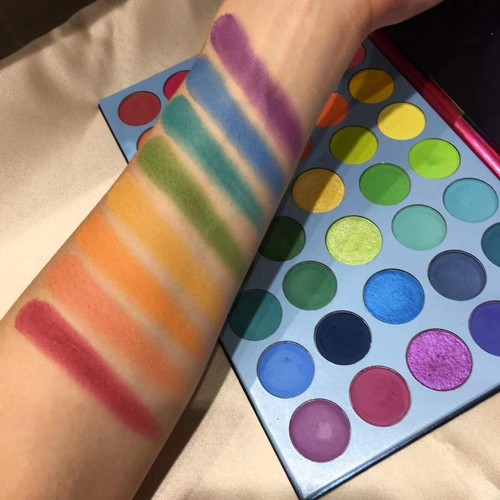 39 Color Rainbow Eyeshadow Palette - Professional Makeup Matte Metallic Shimmer - Picture 3 of 7