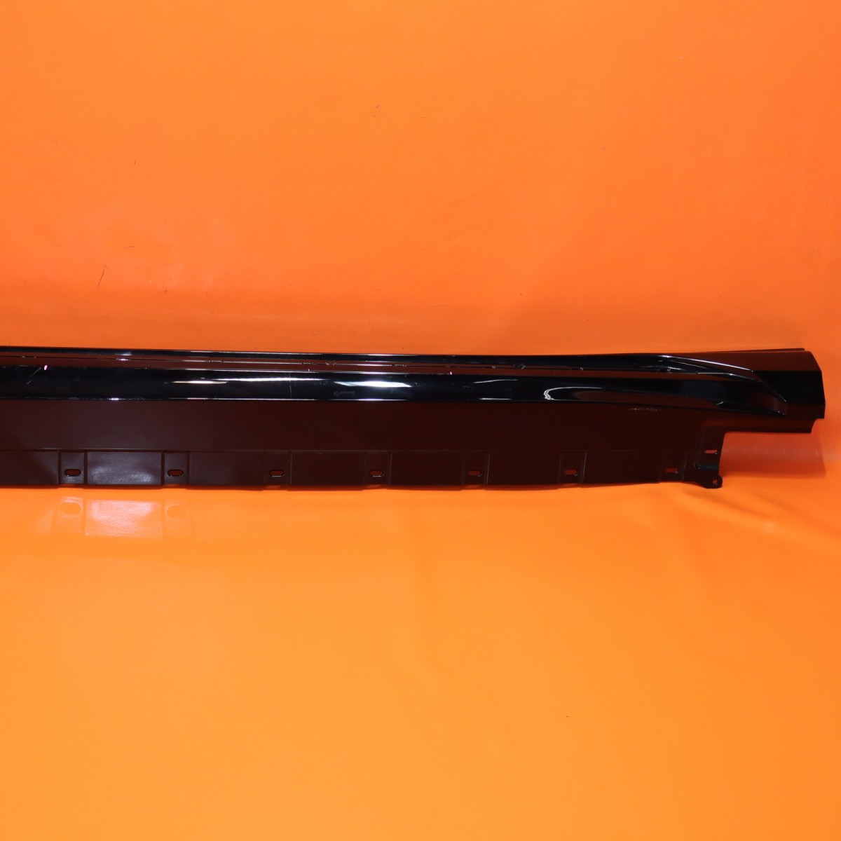 ROLLS ROYCE SPECTRE ROCKER MOLDING RIGHT 2024 202 2026 51775A0AD94 OEM