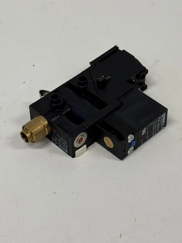 Used Parker PS1-E11 / P2E-K331F Solenoid Valve pilot