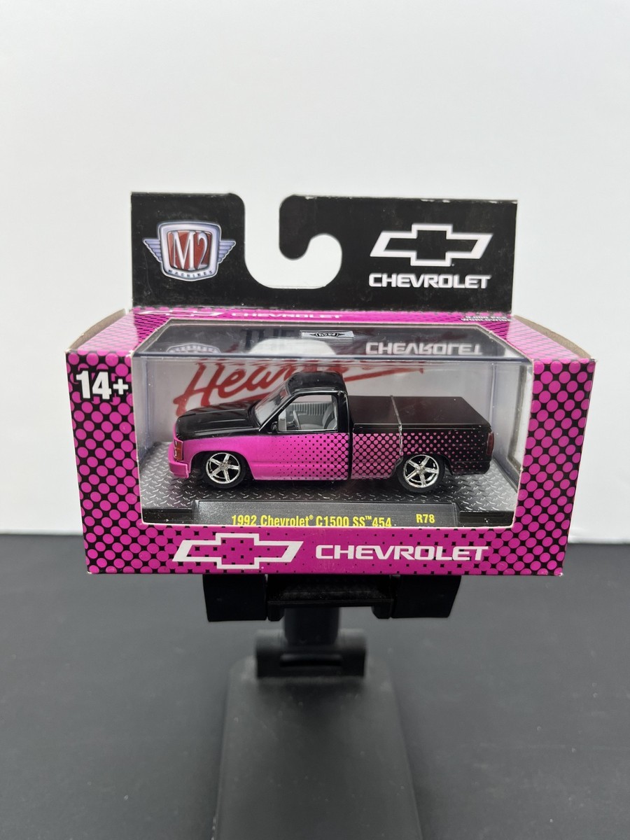 M2 Machines Chevrolet Series 1992 Chevrolet C1500 SS 454 Pink R78