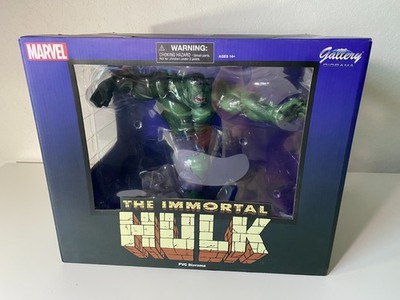 MARVEL Comic Gallery - Hulk Immortal Deluxe PVC Diamond Select Figure -Brand New