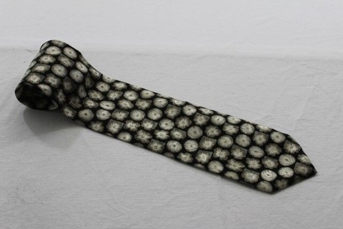 Cravatta rosa in seta da 6 cm con motivo a pois | Disponibile
