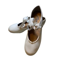 Capezio Girls White Tap Dance Shoe 7M, F7, 625
