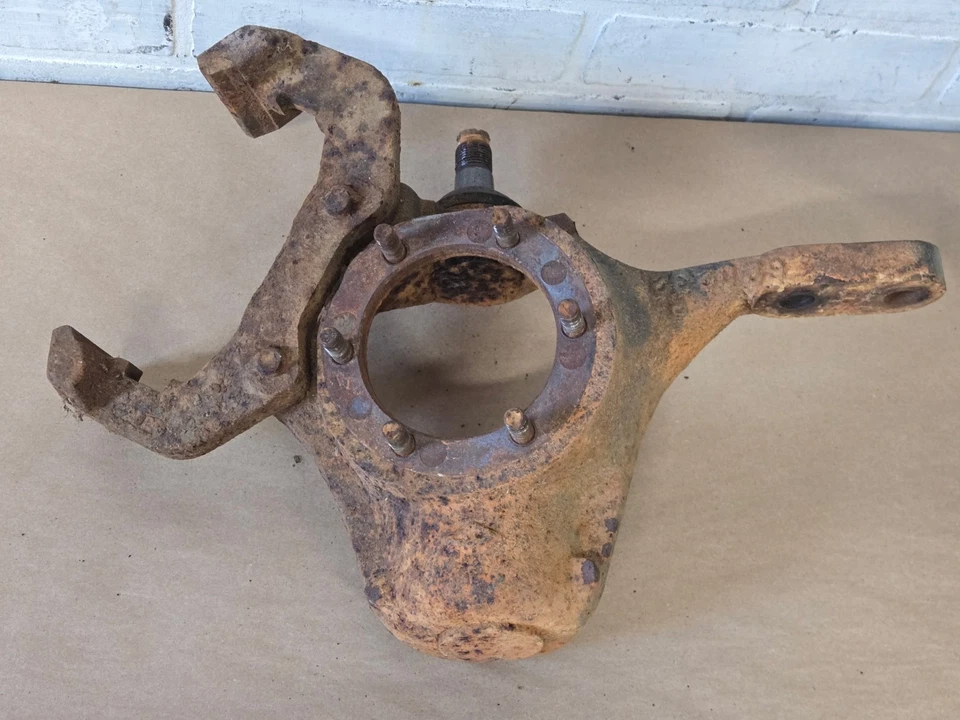 JEEP CJ5 CJ7 CJ8 1979-86 Factory Dana 30 Disc Brake Knuckles & Caliper Brackets - Image 4 of 4