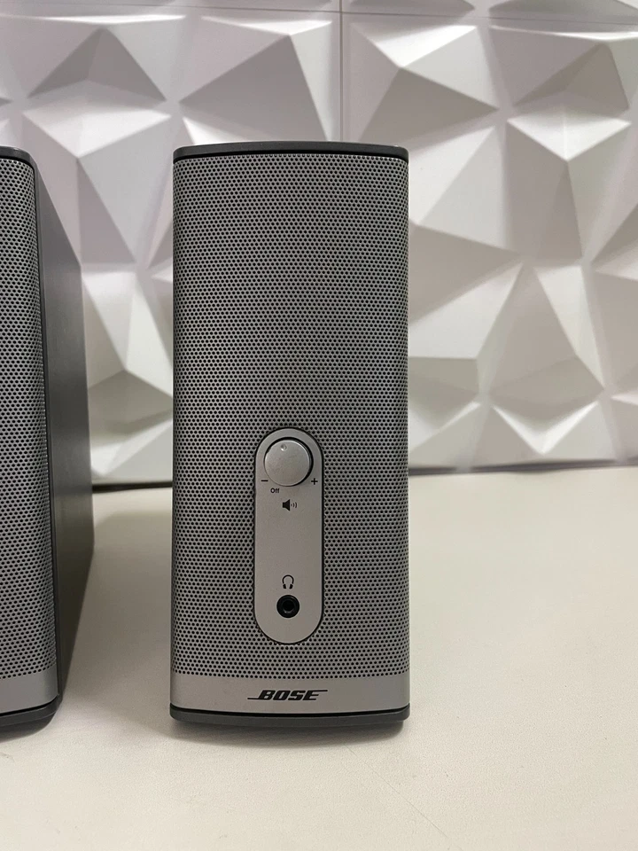 Bose Companion 2 series 2 II originali casse PC AUX RCA desktop - Immagine 2 di 4