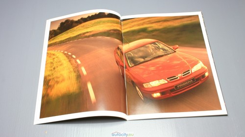 Nissan PRIMERA (P11) Folleto de ventas - Imagen 2 de 4