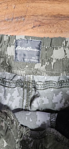 Eddie Bauer Boys Convertible Pants Shorts Zip Offs Olive Green Camouflage Sz 10 - Picture 2 of 7