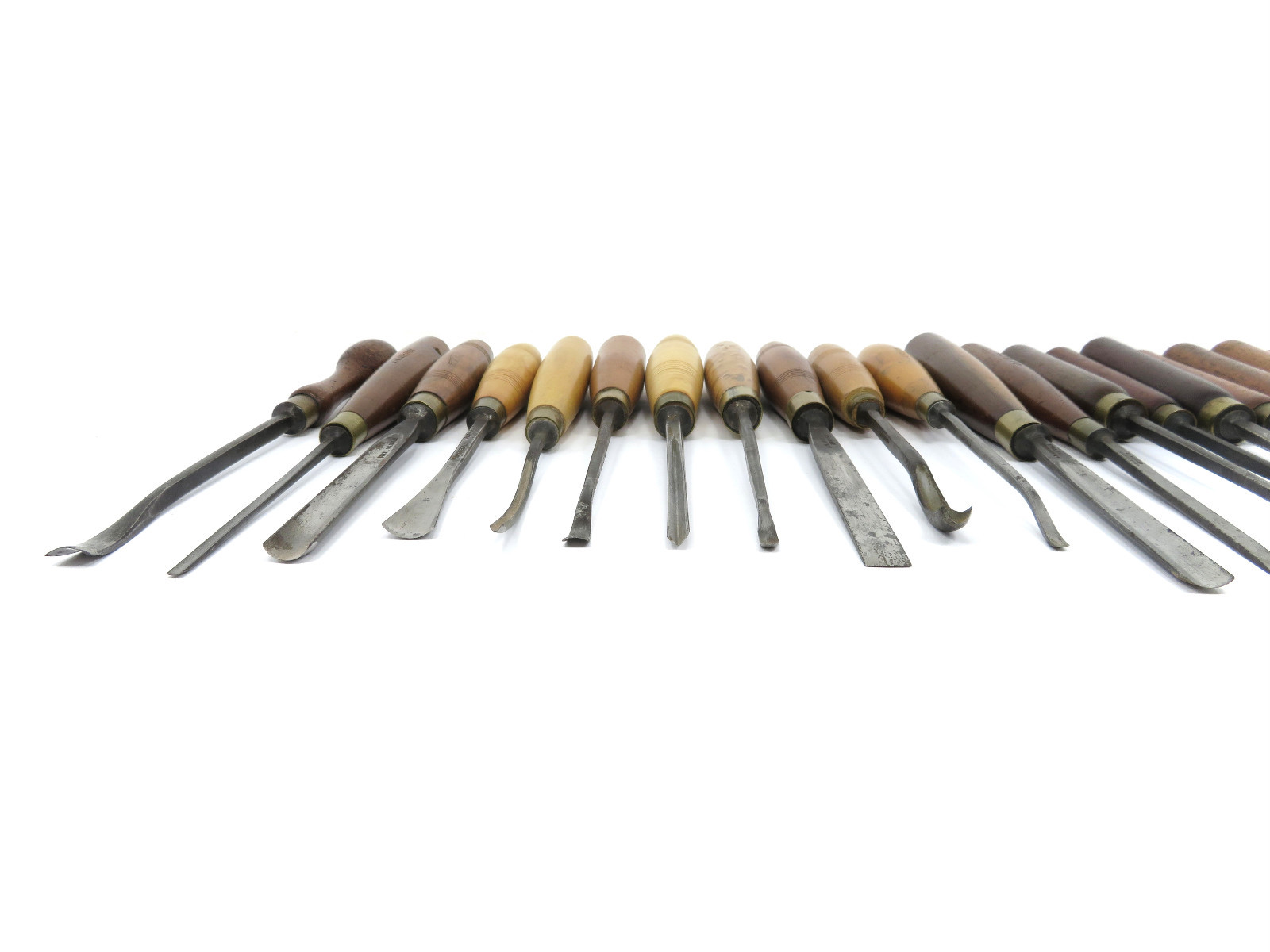 Collection Of 22 Addis & Herring Carving Chisels. 