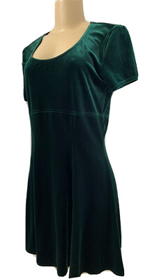 DILLARD'S BY ROBERTA EMERALD GREEN VELVET SHORT SLEEVE DRESS ROUND NECK  SIZE M. | eBay