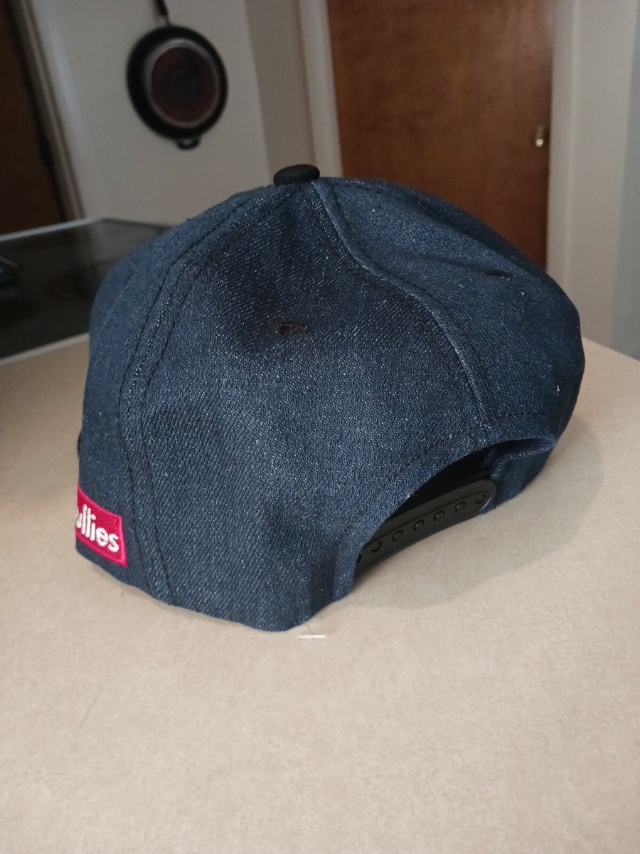 Street Bullies CAP HAT HUGE CLOTHING CO NEW; SnapBack Denim $ Bull