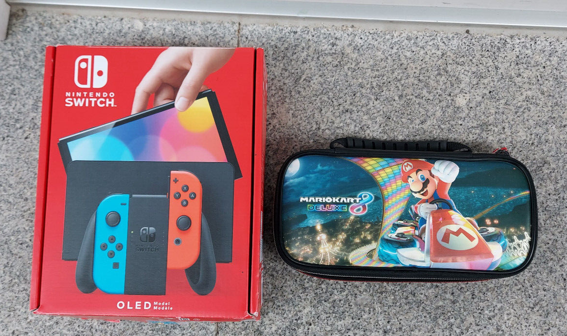 Nintendo Switch Konsole OLED NUR KONSOLE + 64GB Speicherkarte + Karton