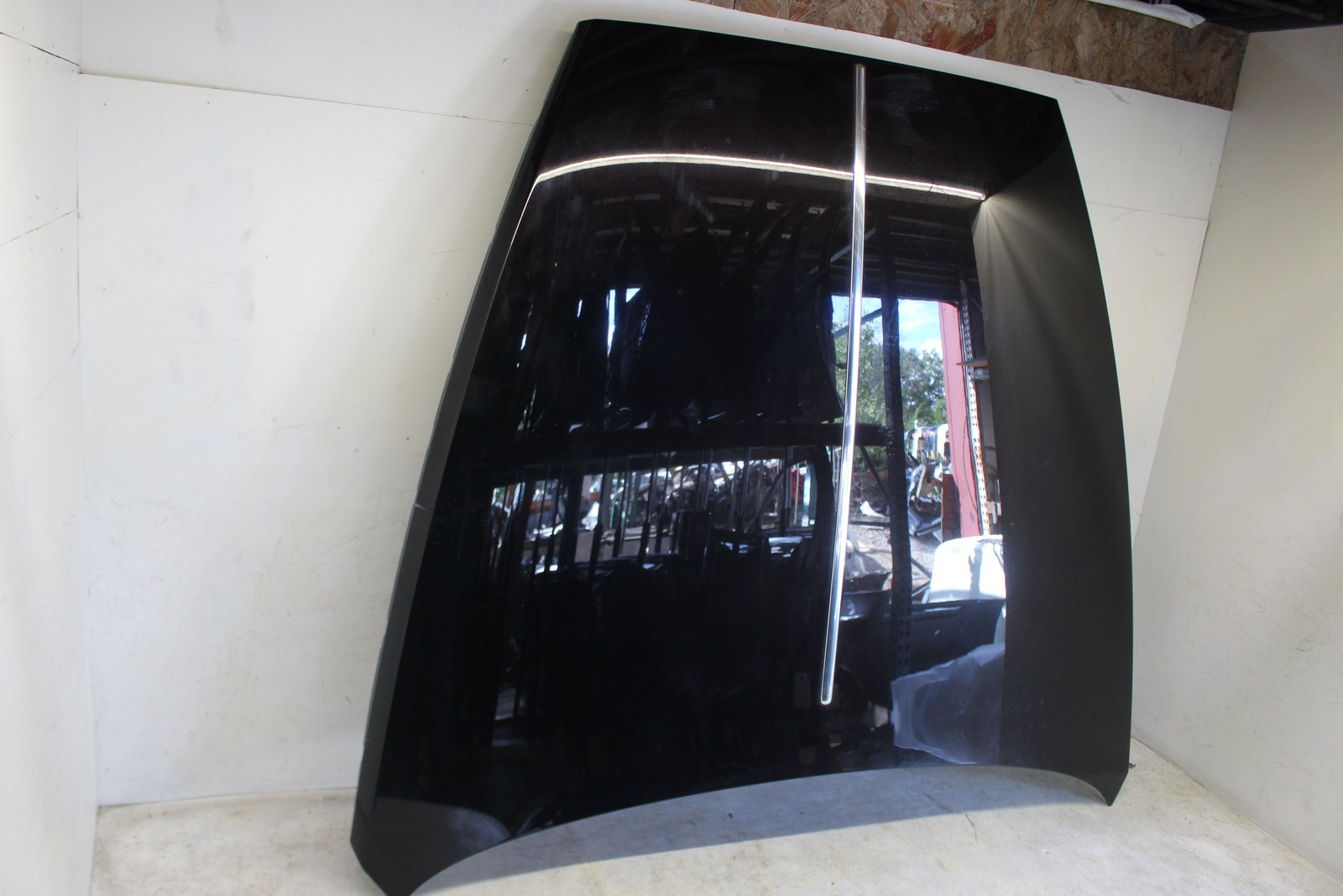 11 ROLLS ROYCE Hood