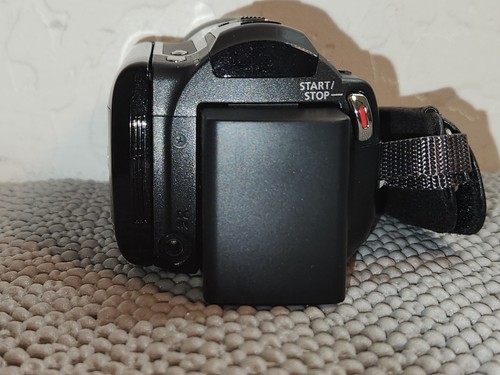 Canon Vixia HF M301 Digital Video Camcorder 15X Optical Zoom Mint Cond. W/Extra - Picture 5 of 20