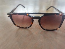 Diff Eyewear Aviator Style Sunglasses Tortiose Shell Frame