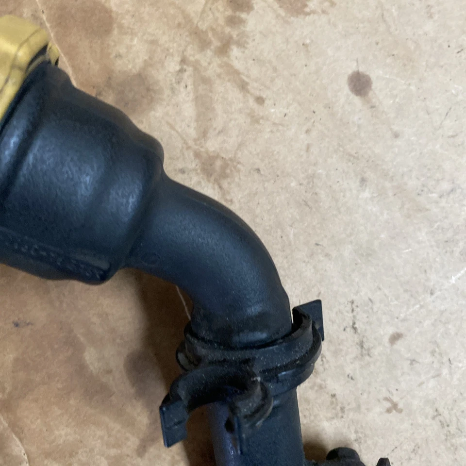 Subaru Impreza Sti 2006 2007 2,5 tubo de llenado de aceite cuello 5828 Foto 3 de 4