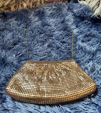 Vtg Gold Mesh Metal Purse Bag Long Chain Crossbody Zipper