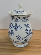 Beautiful Vintage Blue Danube Blue Onion Decorative Candy Jar Finial Lid Japan