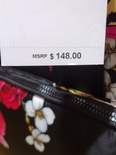 BETSEY JOHNSON WINDELRUCKSACK SCHWARZ MIT ROSEN BETSEY JOHNSON WICKELTASCHE NEU - Bild 7 von 16