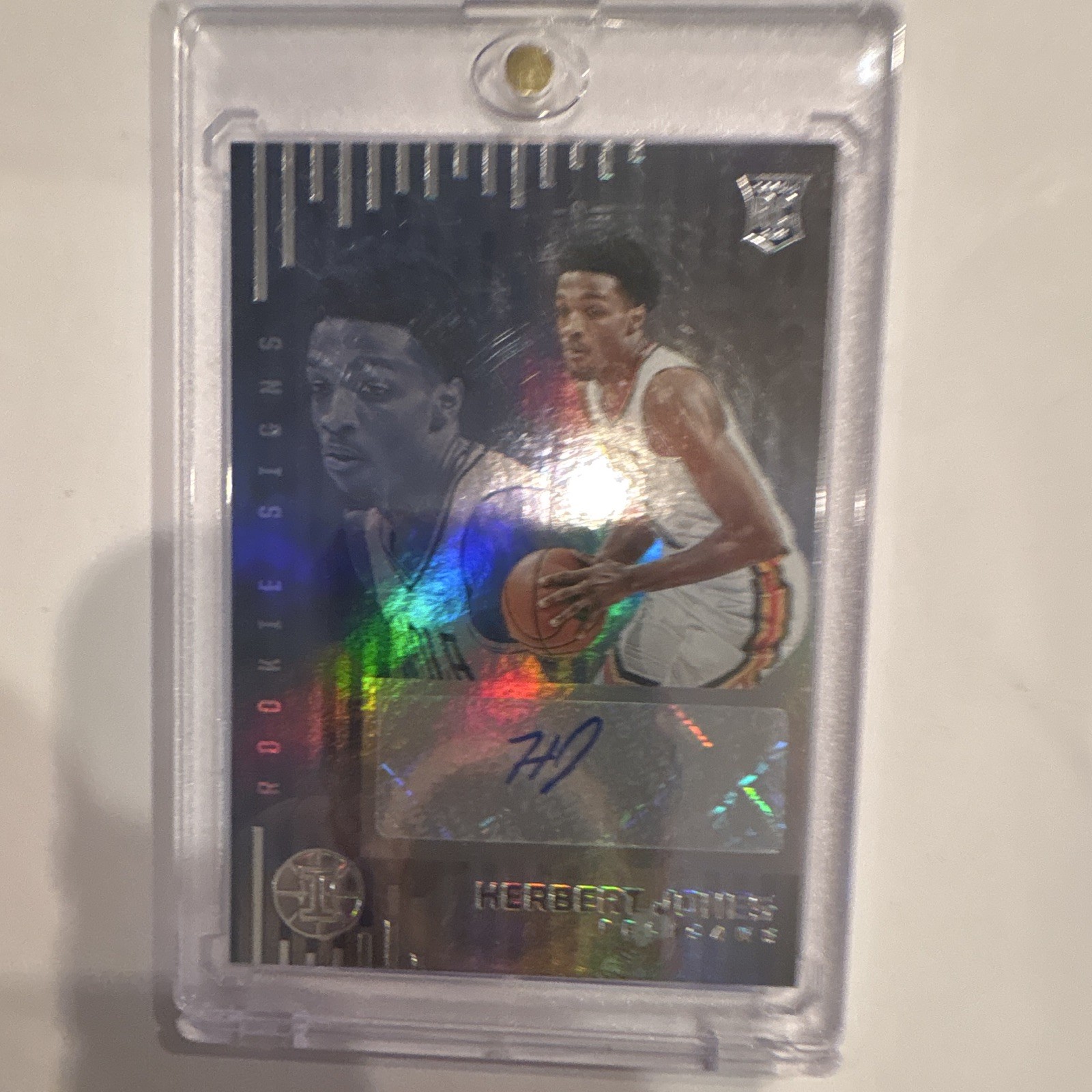 Panini 2021-22 Illusions Herbert Jones Rookie Signs Auto RS-HJJ Pelicans