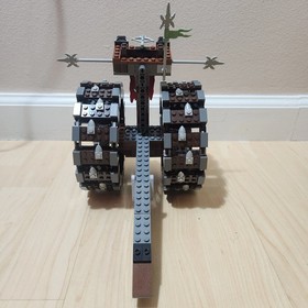 Lego Troll Battle Wheel 7041 Castle Fantasy Era 100% Complete Crown Knights Set