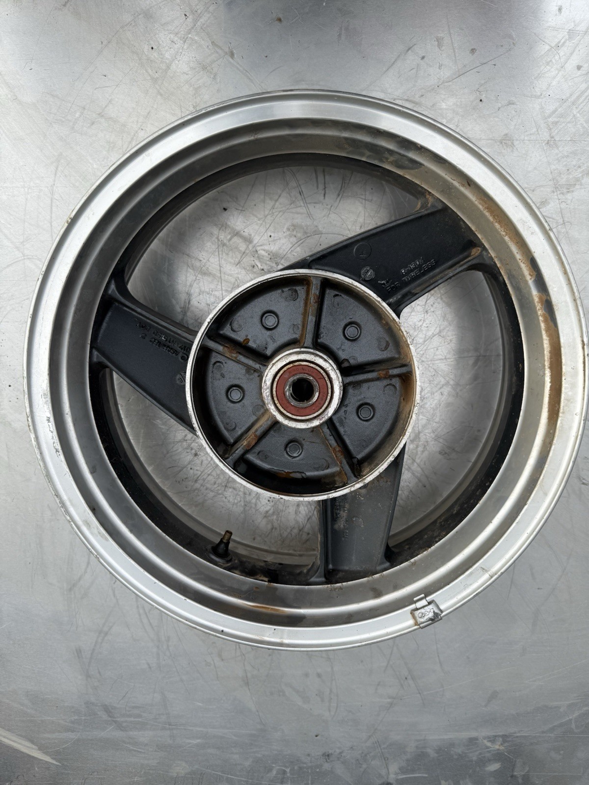 Kawasaki ZZR1100 ZZR 1100 Rear Mag Rim Wheel Enkei Oem Genuine Original