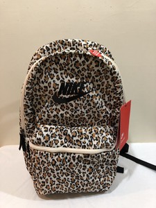 nike heritage 26l