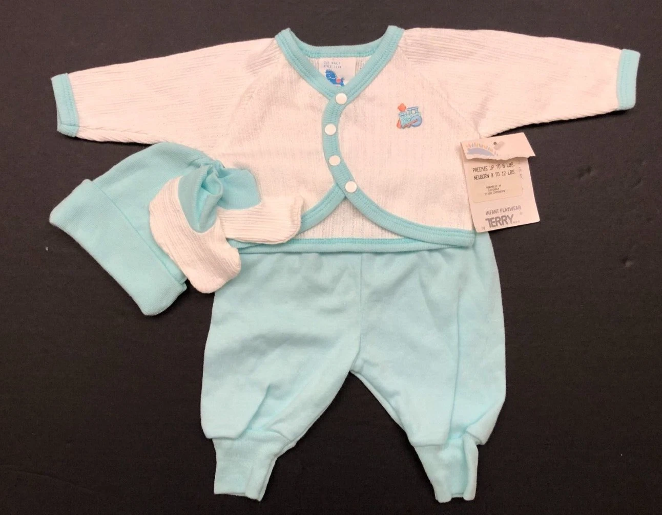 NWT Vintage Terry Baby Boys Mint Green & White 4 piece outfit size newborn