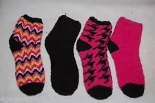 4 Pair Lot WOMENS FUZZY Crew Socks Fits 4-10 Shoe ZIGZAG Pink Black Yellow