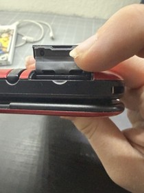 Nintendo 3ds Xl Red Used. Comes with Stylus, 4gb Sd Card, and Charging Cable.