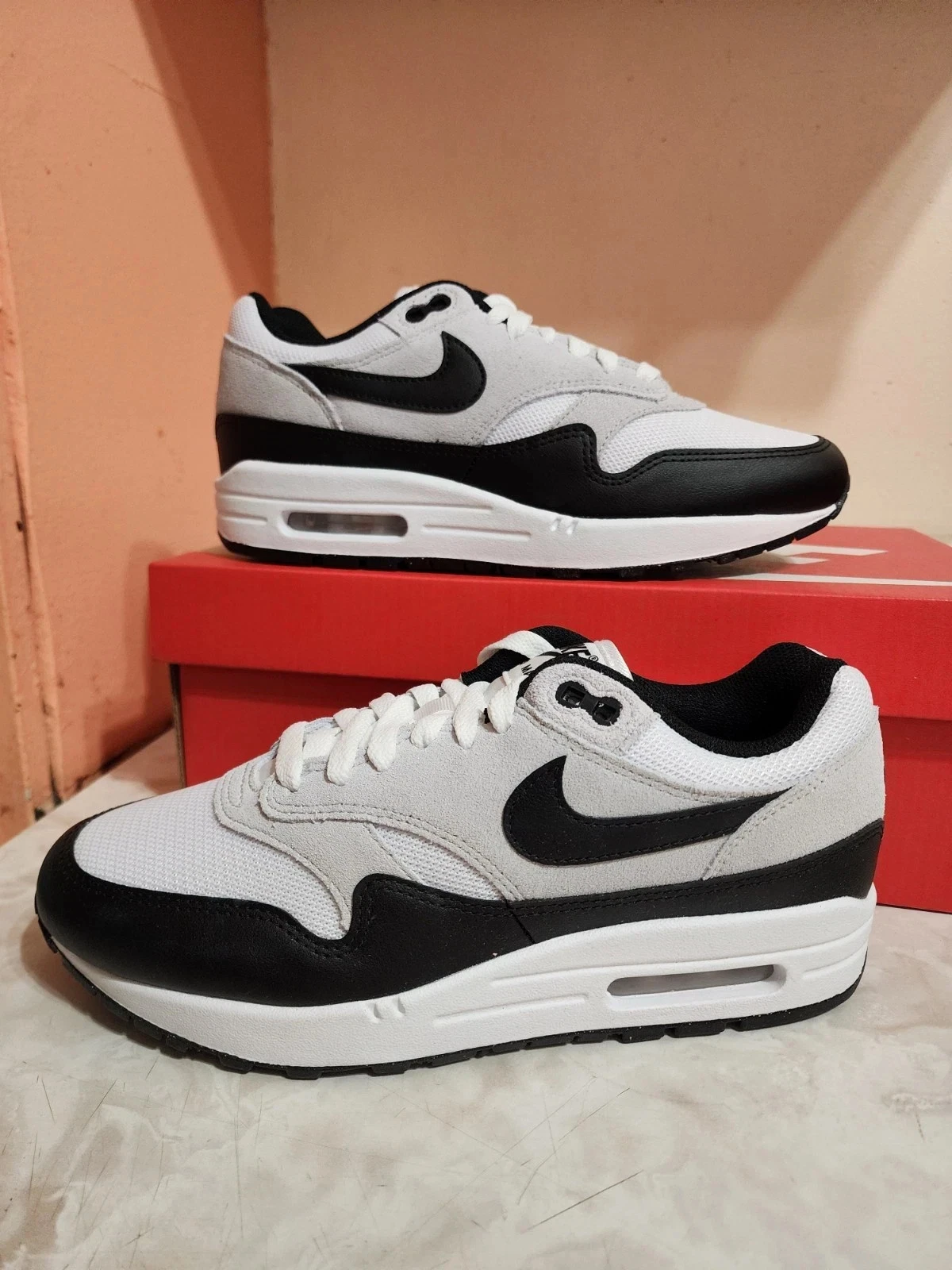 Authentic Nike ® Air Max 1 Essential Trainers White Black All Sizes BNWB RRP£140