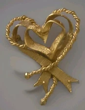 Vintage CHRISTIAN LACROIX La Croix Metal Brooch Pin Gold Cut Out Heart 