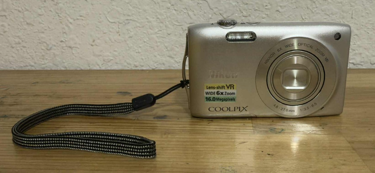 Nikon COOLPIX S3300 16.0 MP Digital Camera - Silver for sale