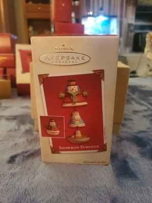Hallmark Keepsake Ornament SNOWMAN SURPRISE 2003 ~ NIB