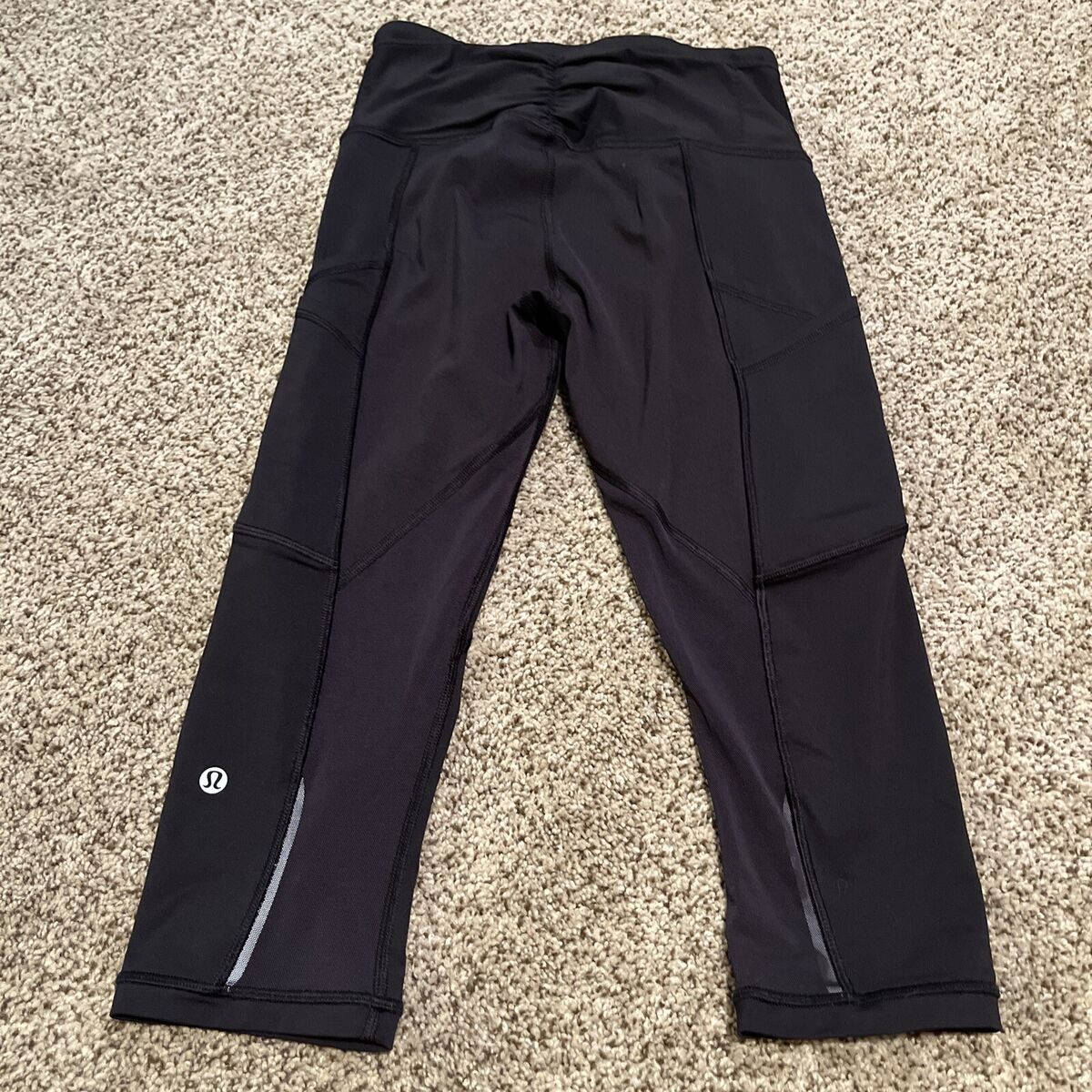 Lululemon Black HIT IT Cropped Leggings Pockets Mesh T60416 Lululemon Black HIT IT Cropped Leggings Pockets Mesh T60416