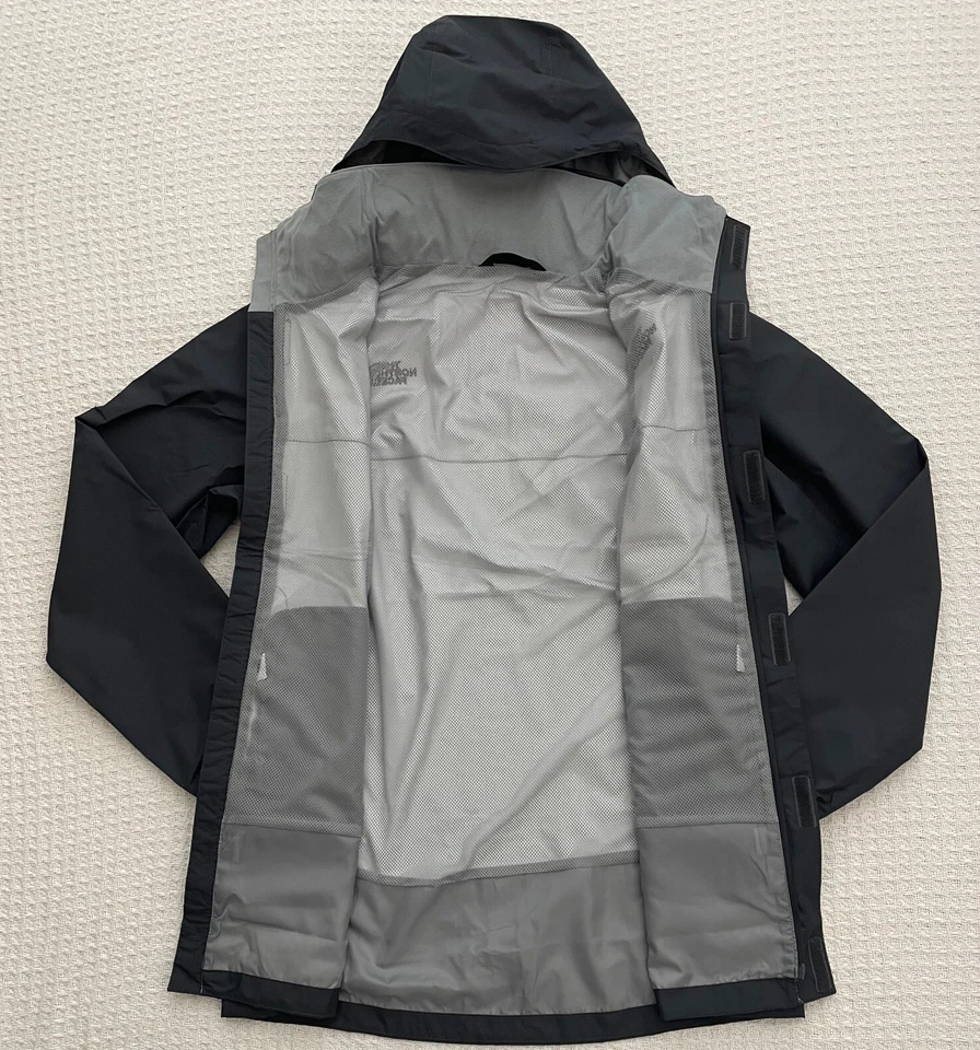 Hoddie masculino impermeável The North Face Resolve Parka (DryVent) - Cinza asfalto - M - Imagem 2 de 4