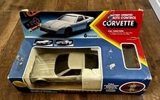 NOS 1980s Zayre Corvette Battery Operated Remote Control Car Silver Z-8317