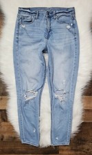 American Eagle Hi Rise MOM JEAN size 4 Regular Medium Wash Distressed Jeans