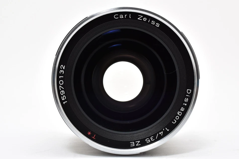 Lente gran angular Carl Zeiss Distagon T* 35 mm f/1,4 ZE para Canon EF Japón ... - Imagen 3 de 4