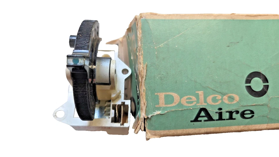 1969 - 1972 年别克 Skylark GS NOS 交流电真空选择器开关 Delco 15-781 GM 1386904 — 第 2/4 张图片