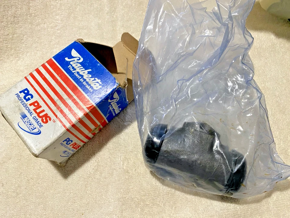 Cilindro de rueda de freno de tambor izquierdo Raybestos WC17507 Foto 2 de 4