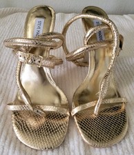 STEVE MADDEN Womens Gold Snake Scalia Split Toe Stiletto Heeled Sandal 10 M