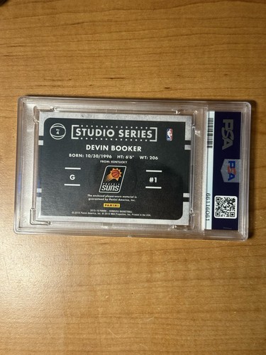 2015-16 Panini Donruss - Studio Series Rookie Jerseys Devin Booker #4 (MEM, RC) - Picture 3 of 3