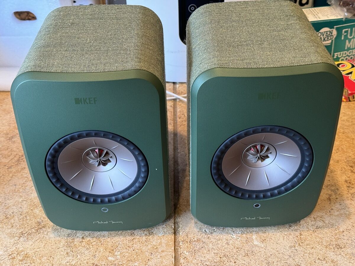 KEF LSX Wireless Music System - Green - Michael Young KEF LSX Wireless Music System - Green - Michael Young