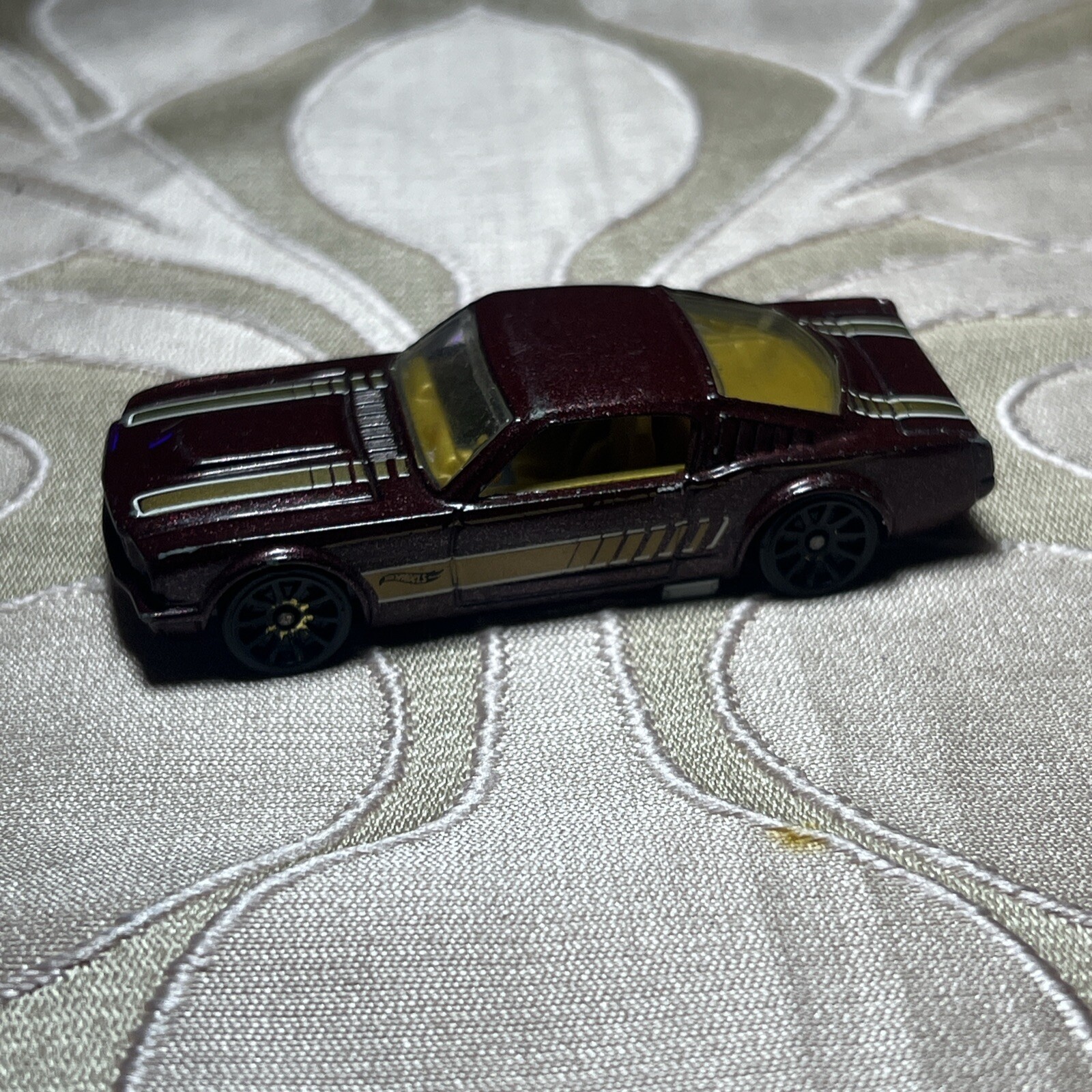 Picture 1 of 5