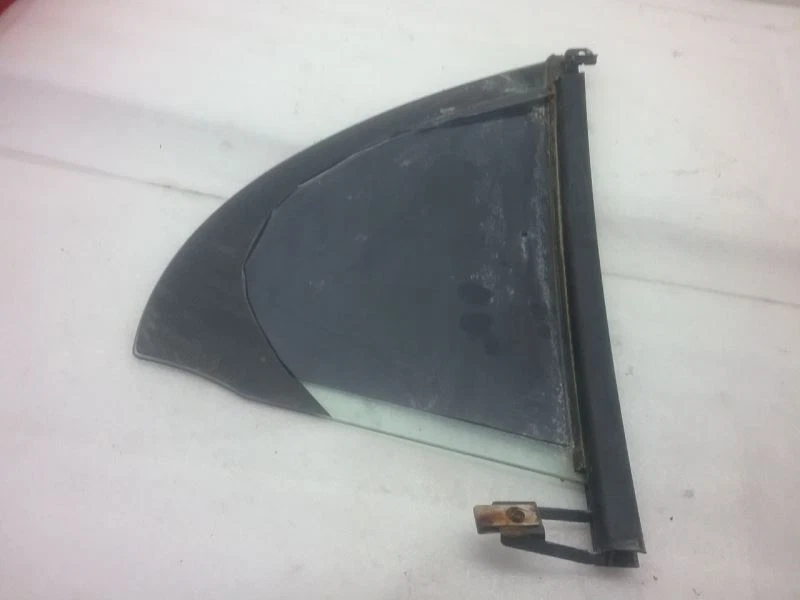 L/R Left Rear Door Vent Small Glass Window SL-2 96-00 SATURN S SERIES GL-2RM - Изображение 3 из 4