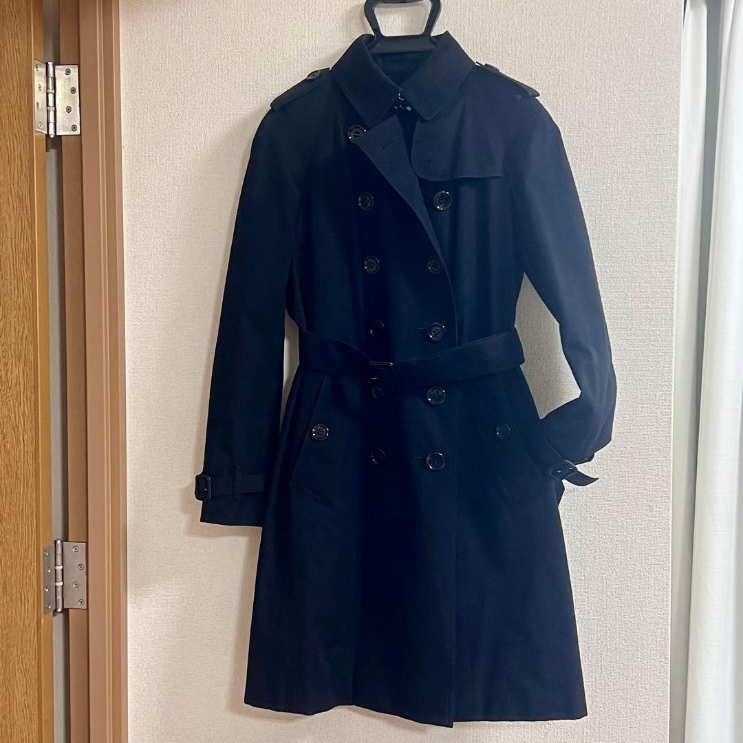 Burberry  BURBERRY Black Trench Coat (Size 40) thumbnail 3